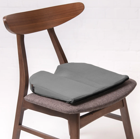 Putnams 11° Degree Sitting Wedge with Coccyx Cut Out (3¾")