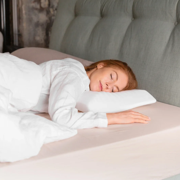 Putnams Thin Front Sleeper Face Pillow