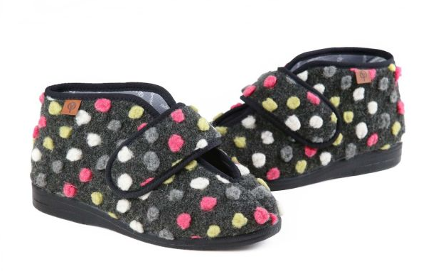 Vera Ladies Extra-Wide Bootie Slipper (Extra Wide Fit 4E-6E)