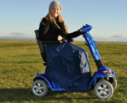 Splash Scooter Leg Cape | Waterproof & Fur-Lined for Warmth