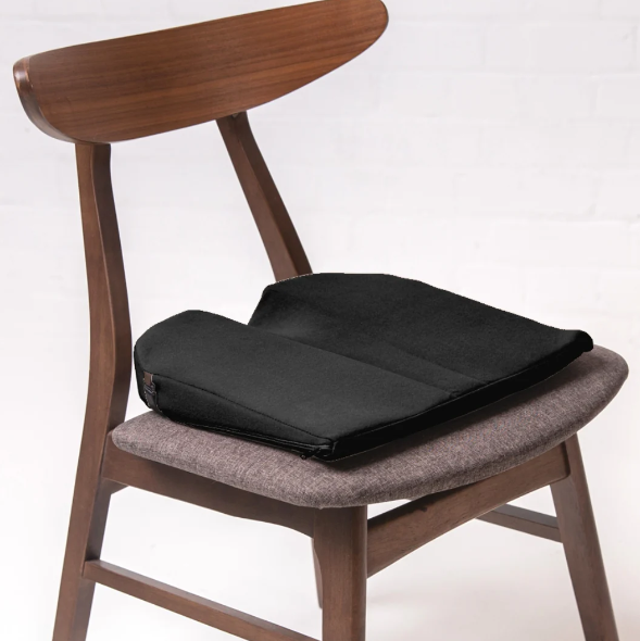 Putnams 8° Degree Sitting Wedge with Coccyx Cut Out(3"): Posture and Pain Relief