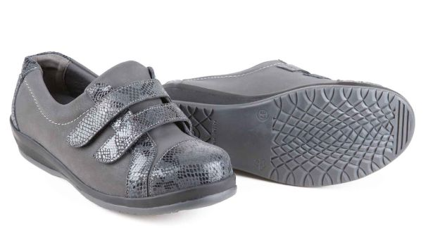 Fargo Ladies Extra-Wide Twin-Strap Shoe Extra Wide Fit (4E-6E)